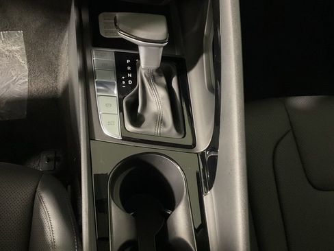 New 2026 Hyundai Elantra Limited image 31