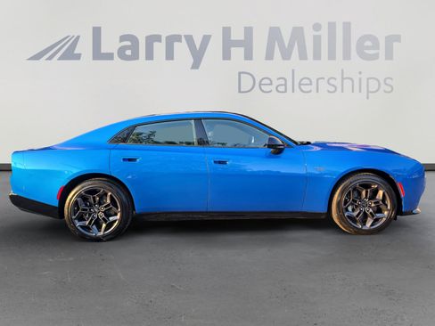 New 2026 Dodge Charger R/T AWD/4WD image 6