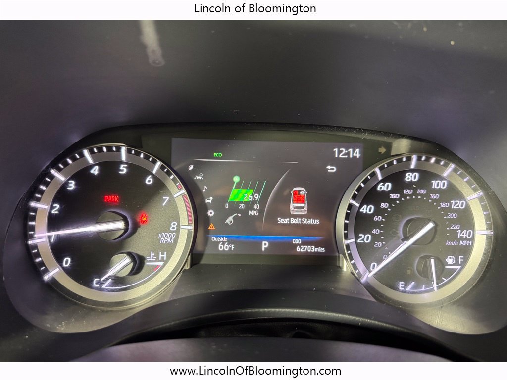 Used 2022 Toyota Highlander XLE AWD/4WD image 17
