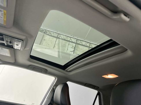 Used 2019 Toyota 4Runner SR5 Premium image 16