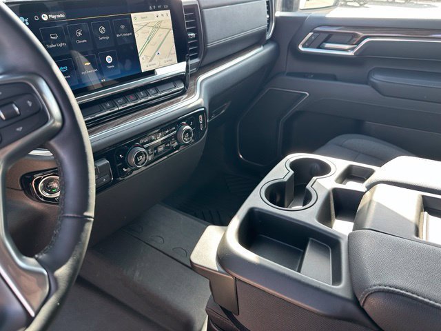 Used 2025 Chevrolet Silverado 2500 LT w/ Convenience Package AWD/4WD image 25