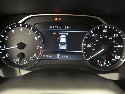 Used 2023 Nissan Frontier SV w/ Tow Package image 18