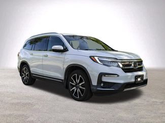 Used 2021 Honda Pilot Touring video 2