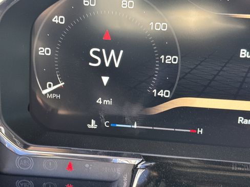 New 2026 GMC Sierra 1500 SLT image 21