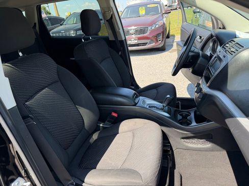Used 2016 Dodge Journey SE w/ Flexible Seating Group FWD image 15