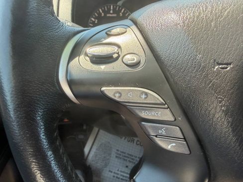 Used 2018 Nissan Pathfinder SL w/ SL Premium Package AWD/4WD image 20