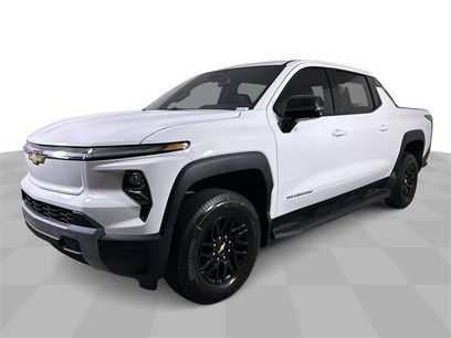 New 2025 Chevrolet Silverado EV LT