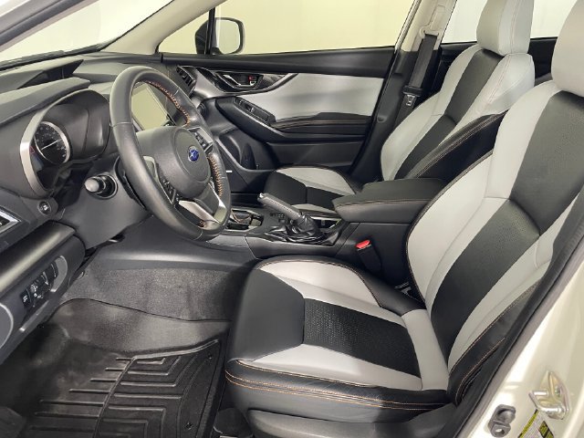 Used 2019 Subaru Crosstrek 2.0i Limited w/ Moonroof Package w/Navigation AWD/4WD image 2