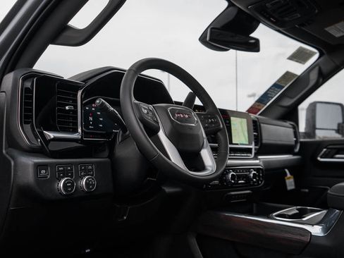 New 2026 GMC Sierra 2500 SLT w/ SLT Premium Package image 17