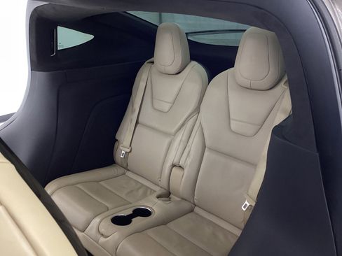 Used 2016 Tesla Model X 75D image 28