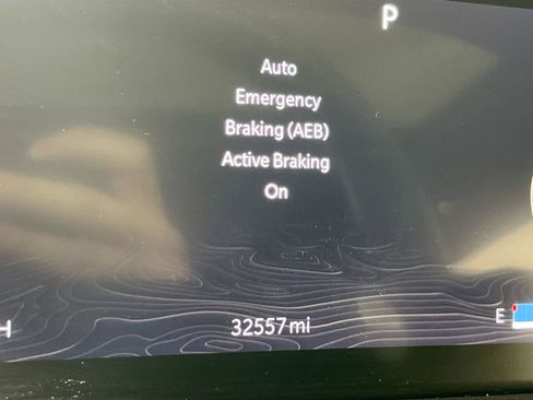 Used 2022 Jeep Grand Cherokee Limited image 12