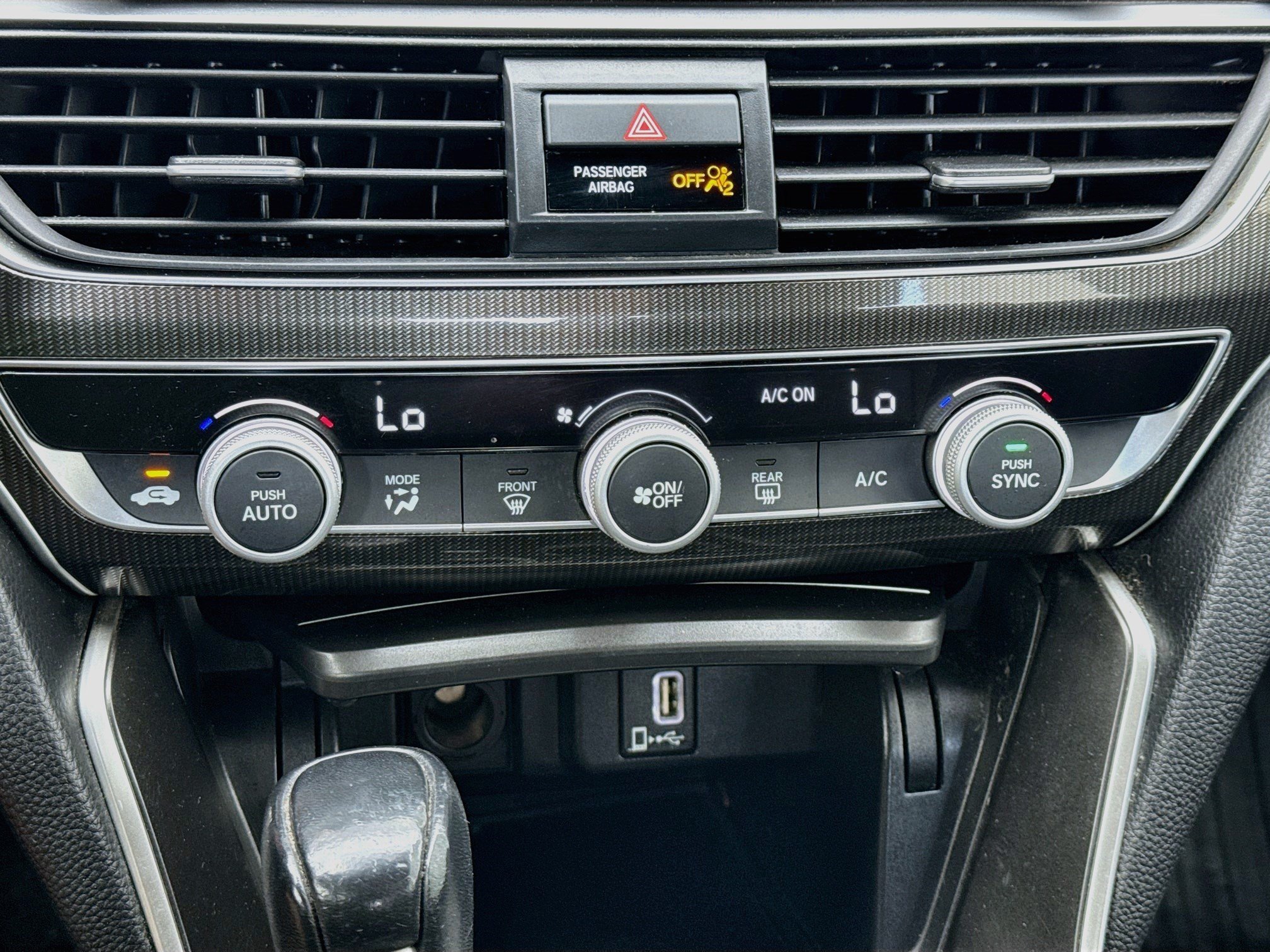Used 2019 Honda Accord Sport image 12