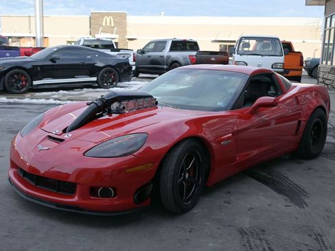 Used 2008 Chevrolet Corvette Z06 w/ Preferred Equipment Group image 32