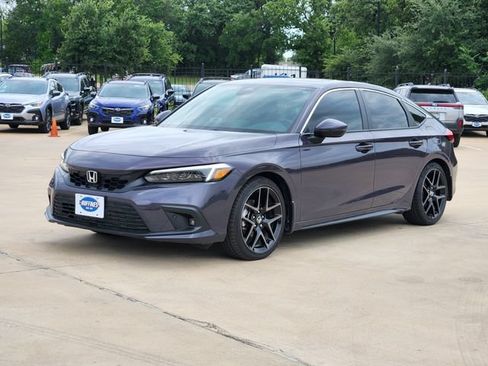 Used 2024 Honda Civic Sport Touring image 3