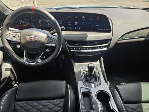 Used 2025 Cadillac CT5 V Blackwing w/ Parking Package RWD image 20