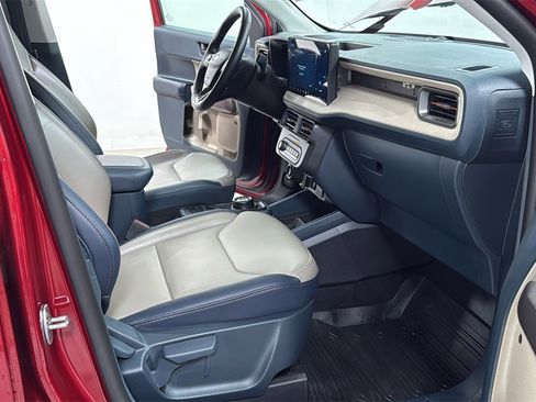 Used 2025 Ford Maverick Lariat w/ 4K Tow Package image 18