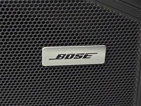 Certified 2025 Porsche Cayenne image 17