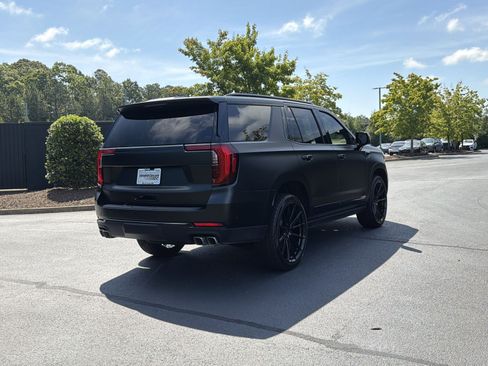 Used 2026 GMC Yukon Denali w/ Sun & Power Step Package AWD/4WD image 3