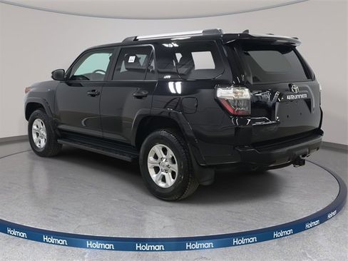 Certified 2024 Toyota 4Runner SR5 Premium image 7
