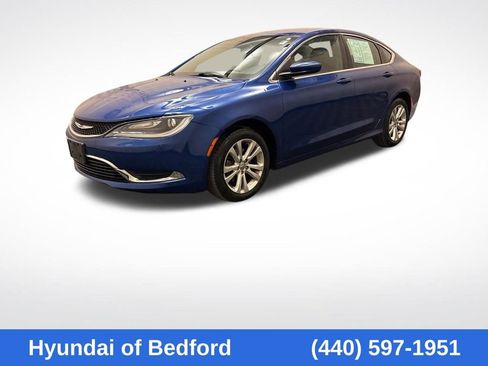 Used 2015 Chrysler 200 Limited FWD image 1
