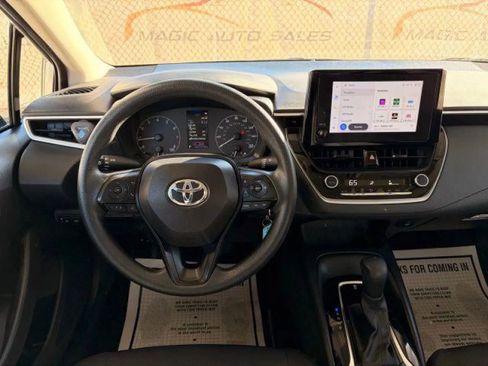 Used 2024 Toyota Corolla LE image 27