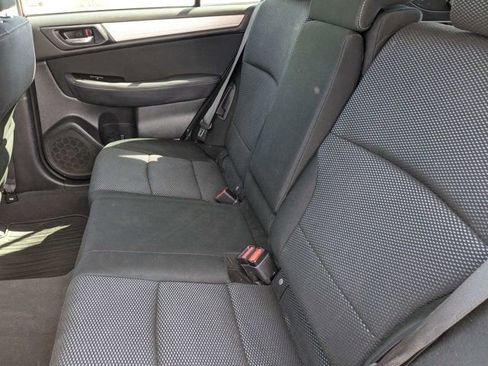 Used 2017 Subaru Outback 2.5i Premium image 14