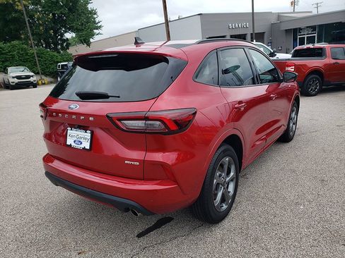 Used 2024 Ford Escape ST-Line w/ Tech Pack #1 AWD/4WD image 5