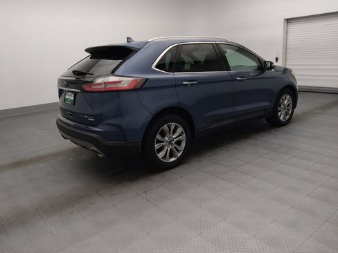 Used 2019 Ford Edge Titanium FWD image 10