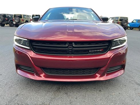 Used 2023 Dodge Charger SXT image 2