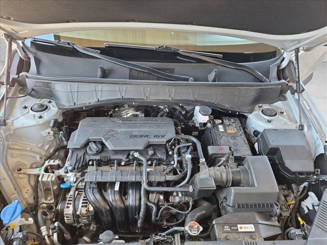 Used 2025 Hyundai Kona SEL FWD image 22