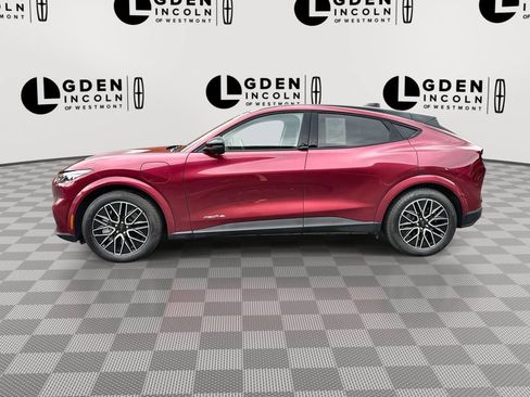 Used 2025 Ford Mustang Mach-E Premium AWD/4WD image 5