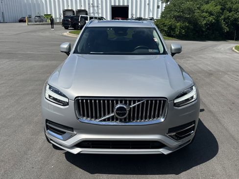 Used 2023 Volvo XC90 B6 Plus AWD/4WD image 3