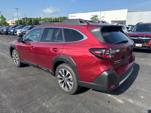 Certified 2024 Subaru Outback Limited AWD/4WD image 7