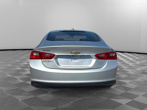 Used 2016 Chevrolet Malibu LT FWD image 8