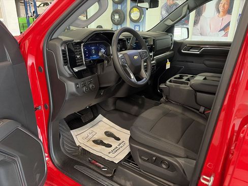 New 2026 Chevrolet Silverado 1500 LT AWD/4WD image 16