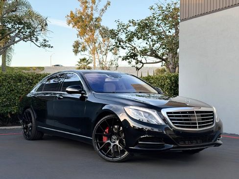 Used 2015 Mercedes-Benz S 550 Sedan image 1