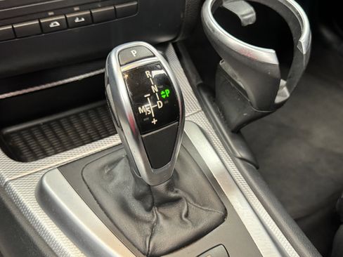 Used 2012 BMW 135i Convertible image 16