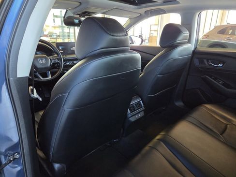 Used 2023 Honda Accord Touring image 16