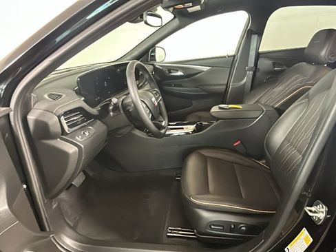 Used 2024 Buick Envista Avenir FWD image 13