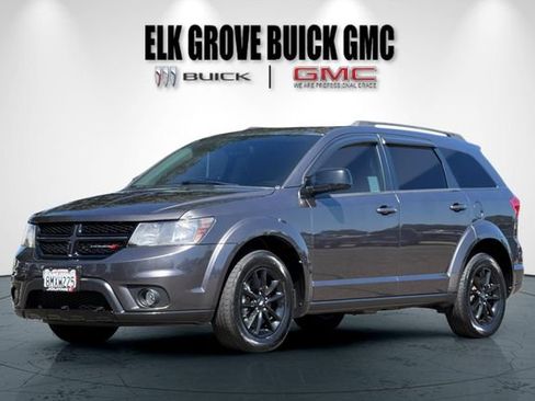 Used 2019 Dodge Journey SE w/ Blacktop Package FWD image 8