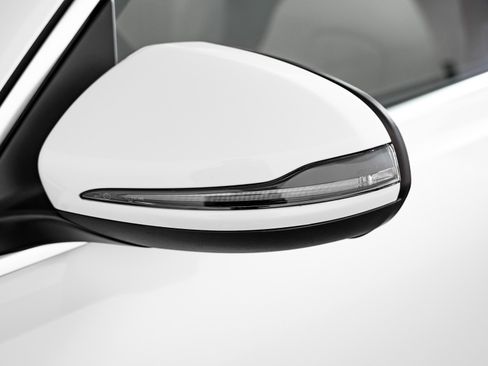 Certified 2026 Mercedes-Benz GLB 250 image 25