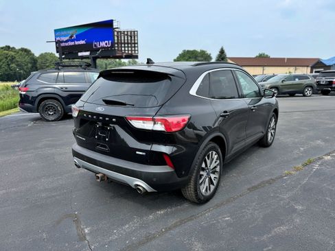 Used 2020 Ford Escape Titanium AWD/4WD image 9