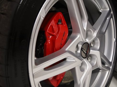 Used 2023 Chevrolet Corvette Stingray Preferred Conv w/ 2LT image 19
