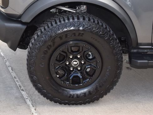 Certified 2022 Ford Bronco Wildtrak AWD/4WD image 49