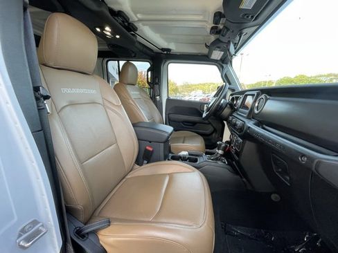 Used 2021 Jeep Wrangler Unlimited Rubicon w/ Cold Weather Group image 27