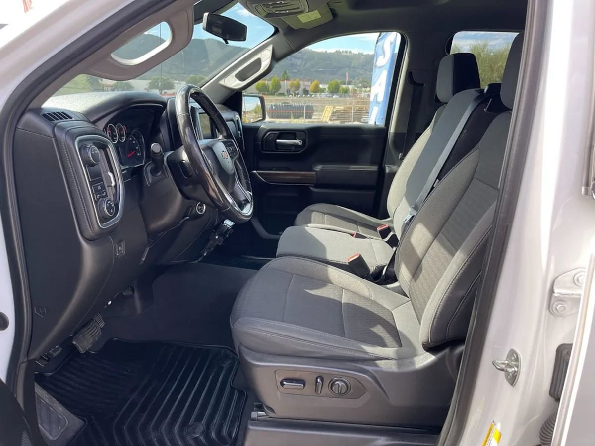 Used 2021 Chevrolet Silverado 1500 LT RWD image 14