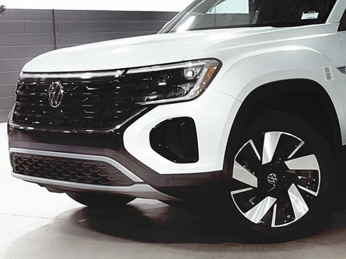 New 2026 Volkswagen Atlas Cross Sport SE AWD/4WD image 21
