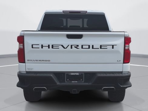 Used 2019 Chevrolet Silverado 1500 LT Trail Boss AWD/4WD image 4
