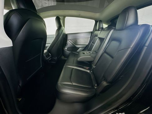 Used 2022 Tesla Model Y Performance AWD/4WD image 25