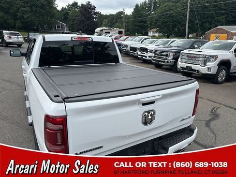Used 2024 RAM 1500 Laramie AWD/4WD image 14